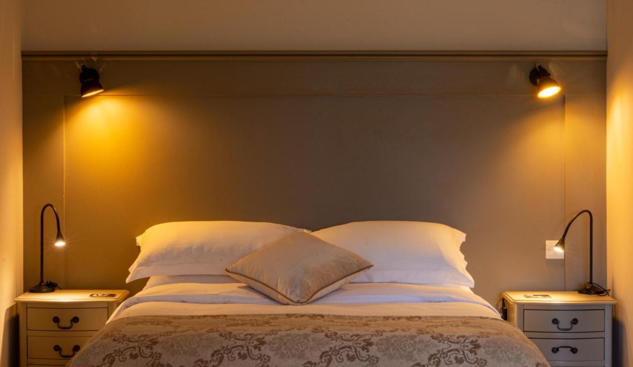 Villa Luxury @ Ewen Barn - Private 5* Retreat