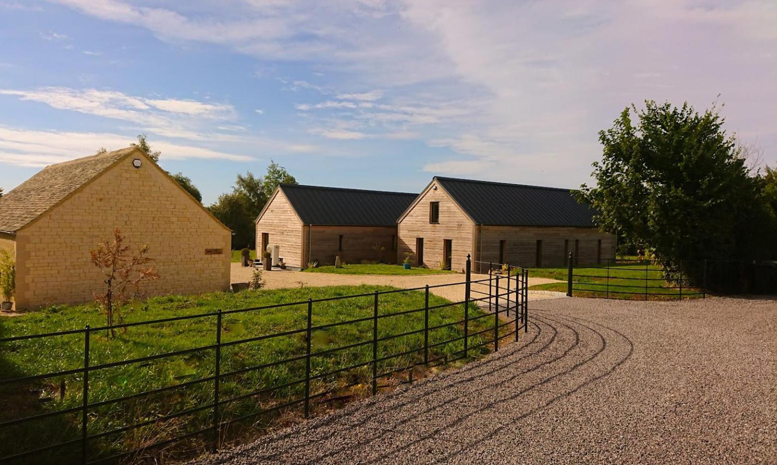 Luxury @ Ewen Barn - Private 5* Retreat * Cirencester